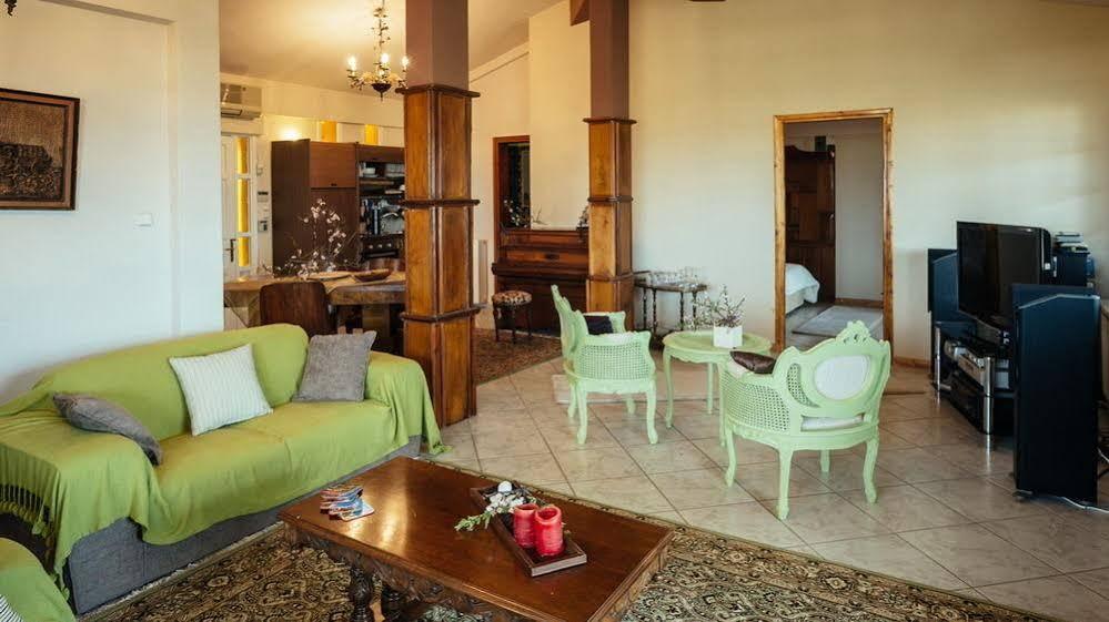 Dafnes Residence نافبليو المظهر الخارجي الصورة