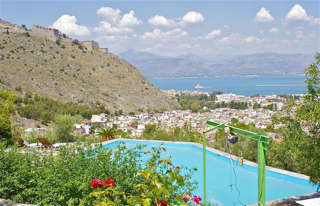 Dafnes Residence نافبليو الغرفة الصورة